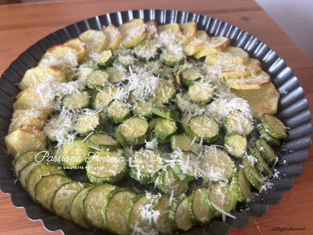 Zucchine e patate al forno